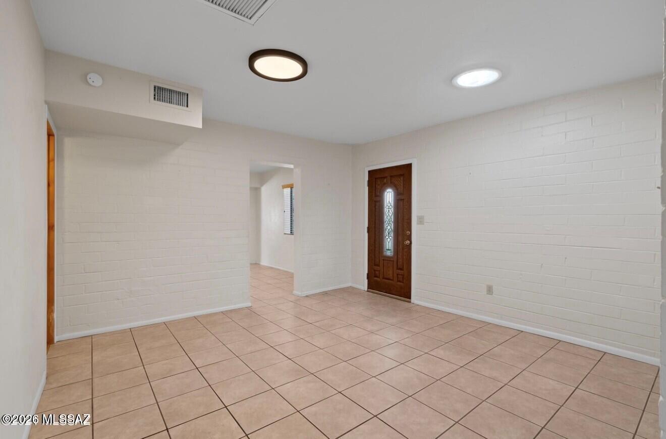 Mansfield Heights - Residential Lease