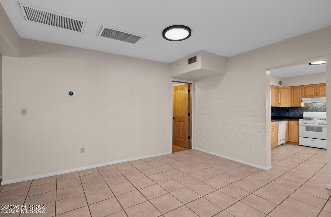 Mansfield Heights - Residential Lease