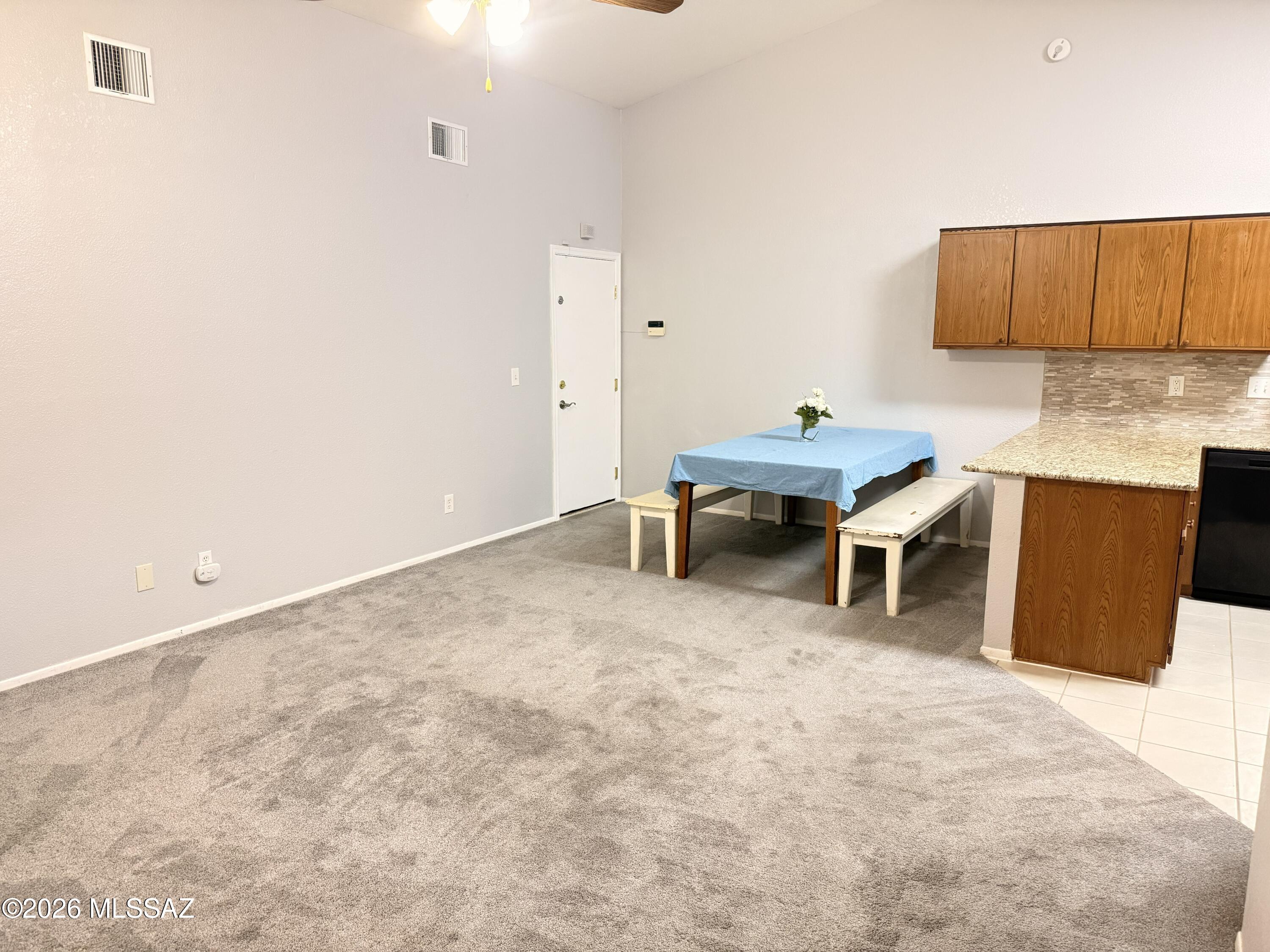 Hacienda Del Oro (1-78) - Residential