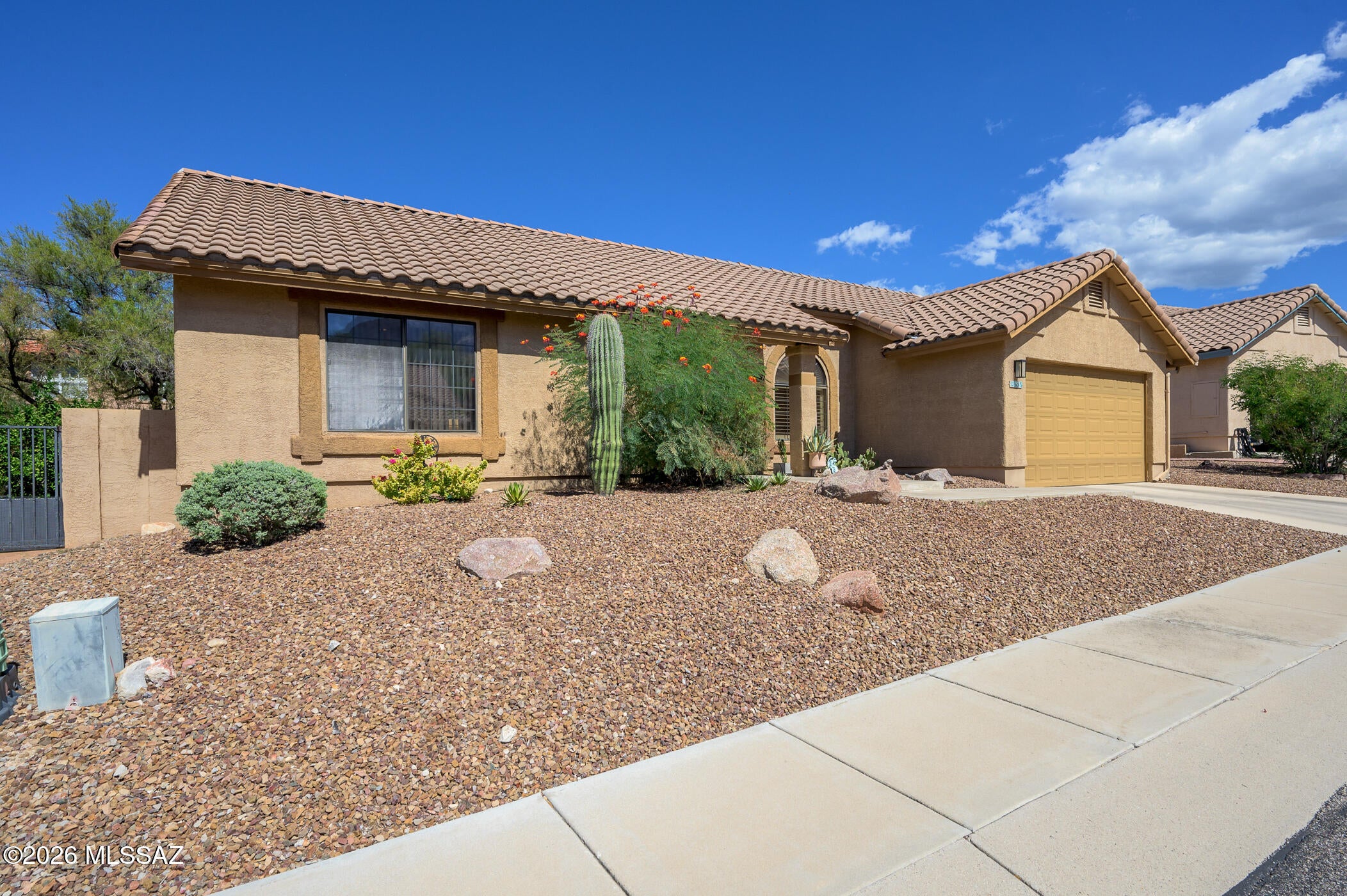 1531 E Sonoran Desert Drive