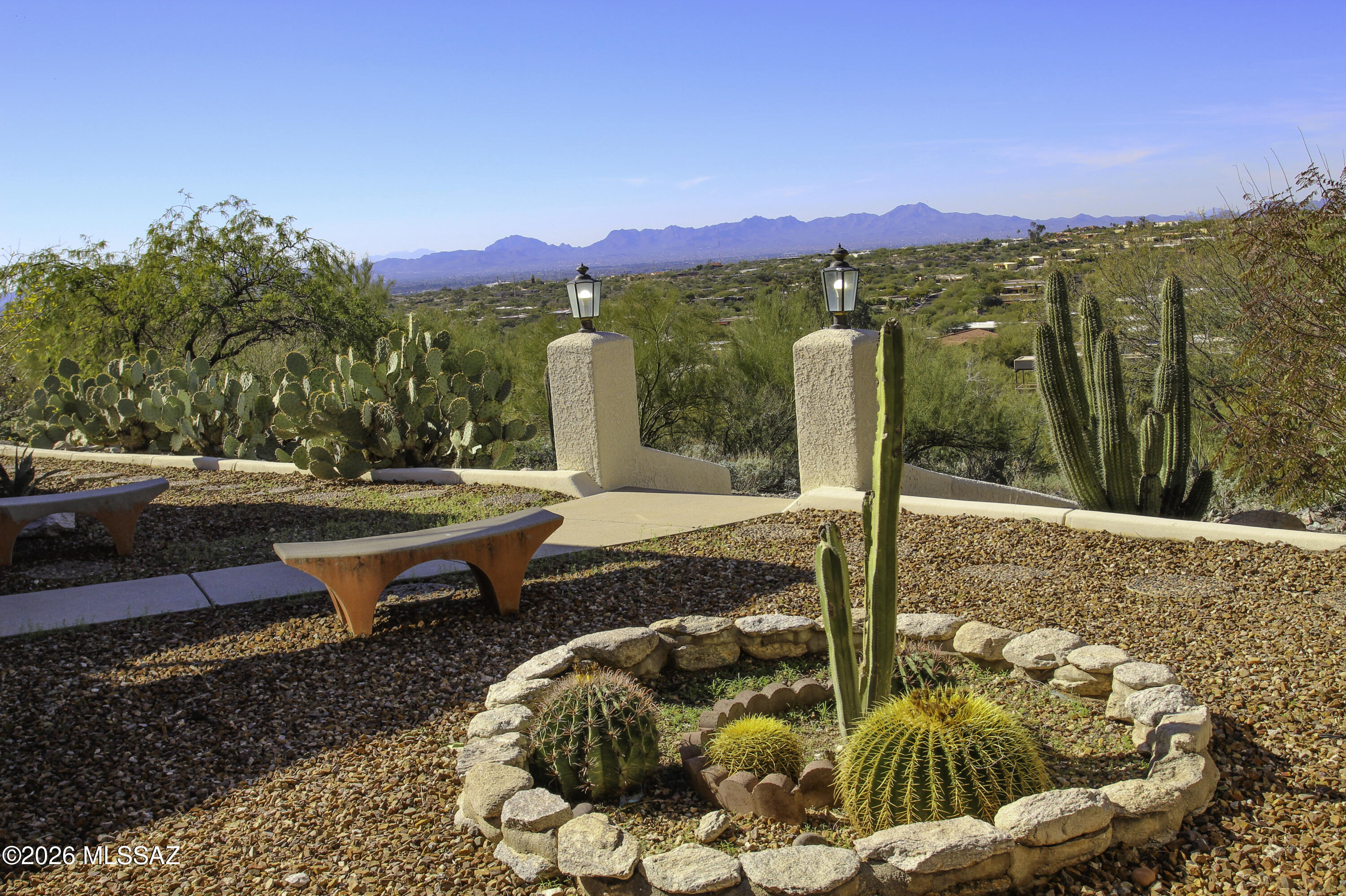 5030 N Fort Buchanan Trail