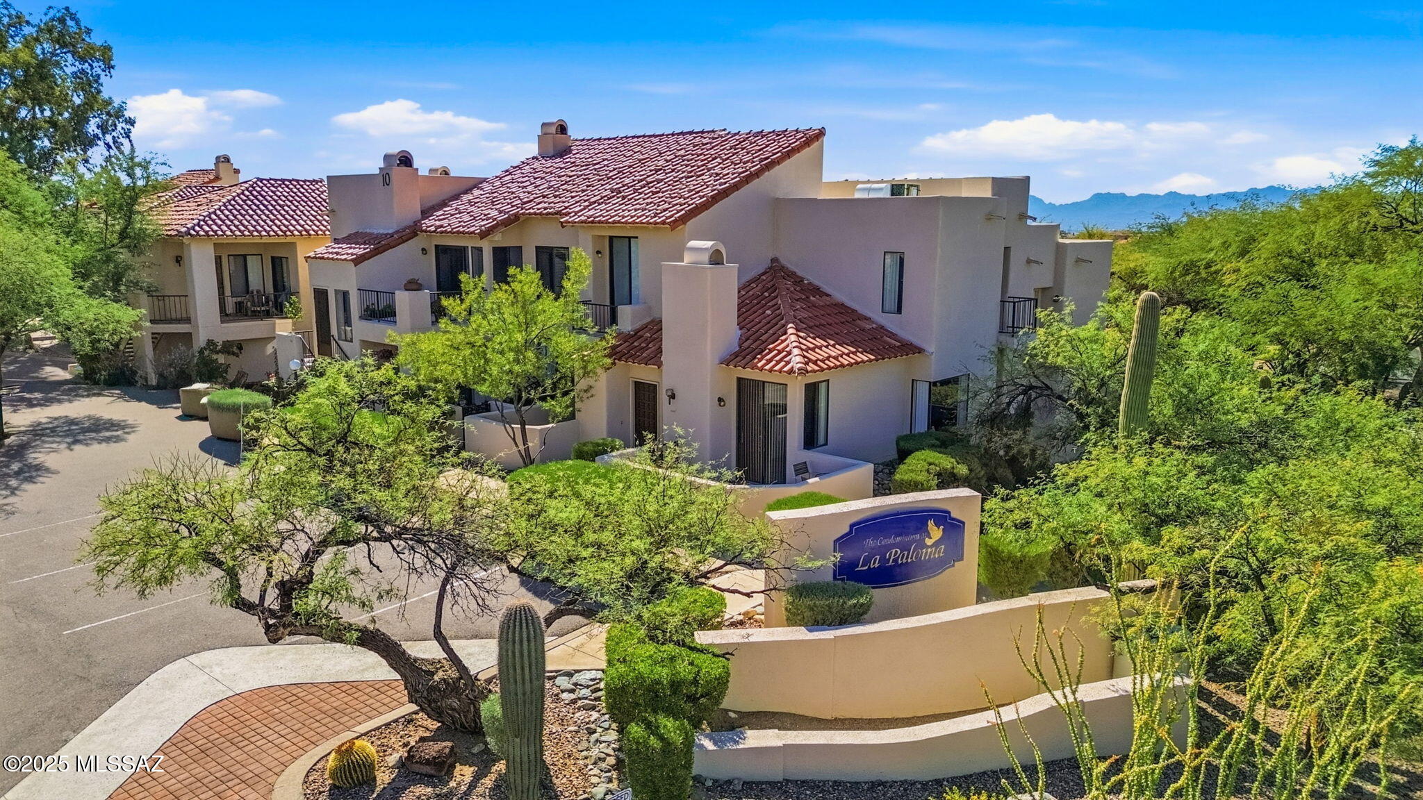 Condos At La Paloma (The) - Residential
