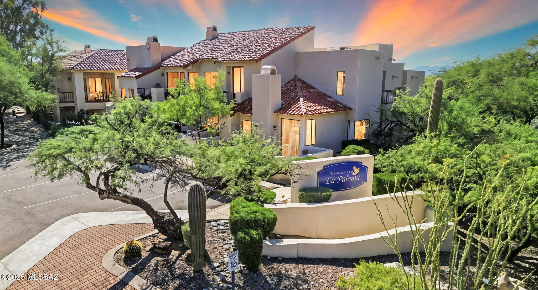 Condos At La Paloma (The) - Residential