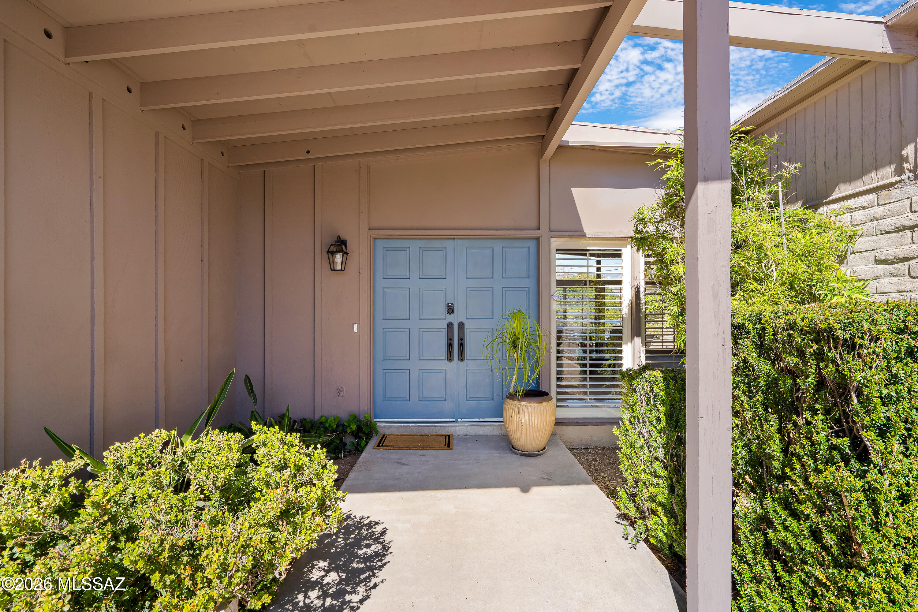 8801 E Lancaster Road