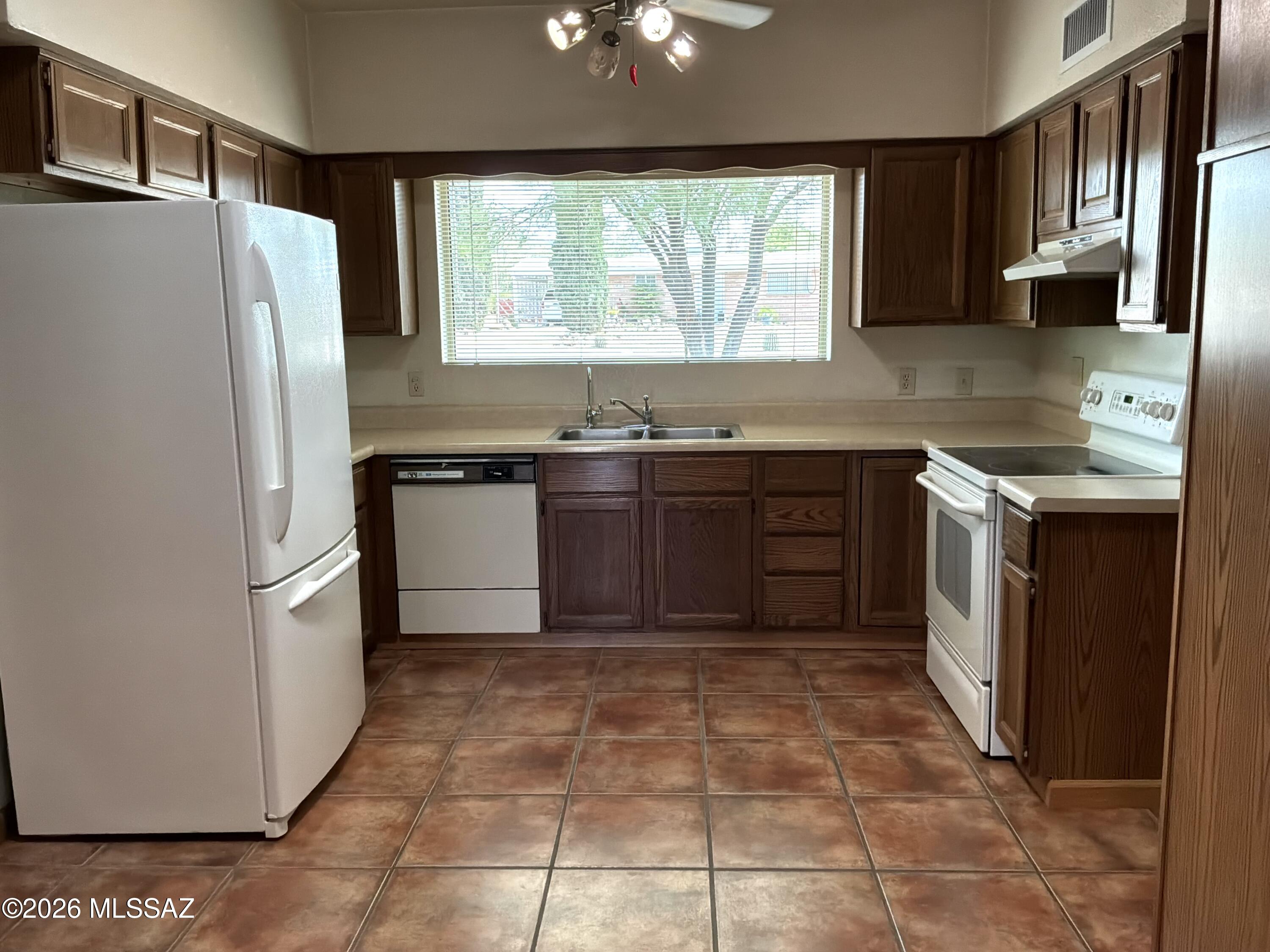 New Tucson Unit NO. 1 (1-127) - Residential