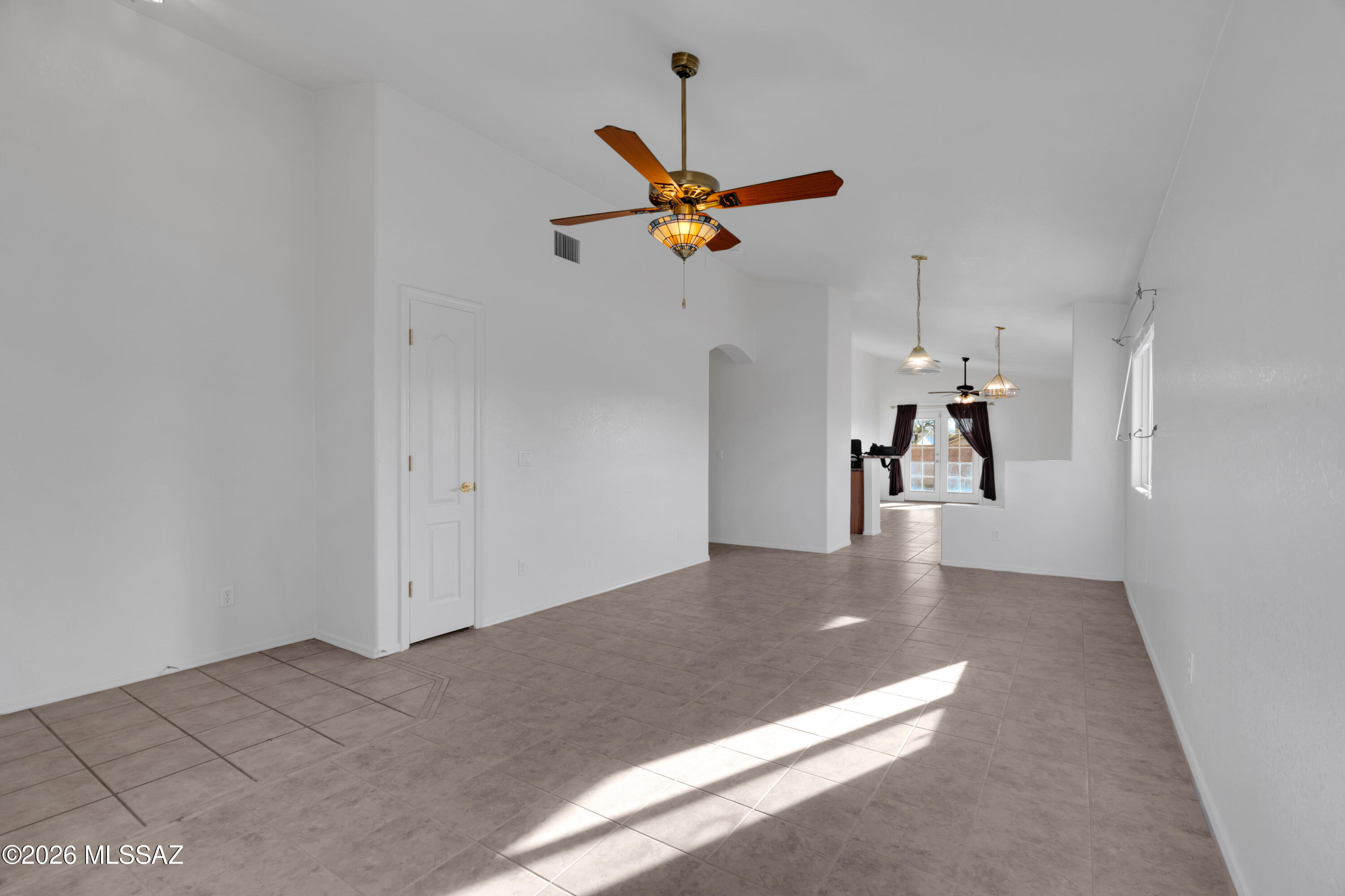 Rancho Elegante - Residential