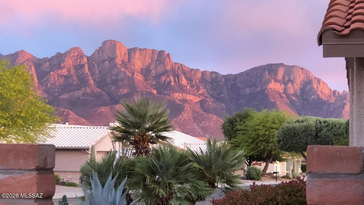 2443 E Nasturtium Street