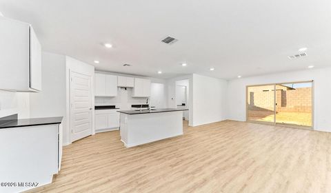 6203 E Campolina Trail Tucson AZ 85756