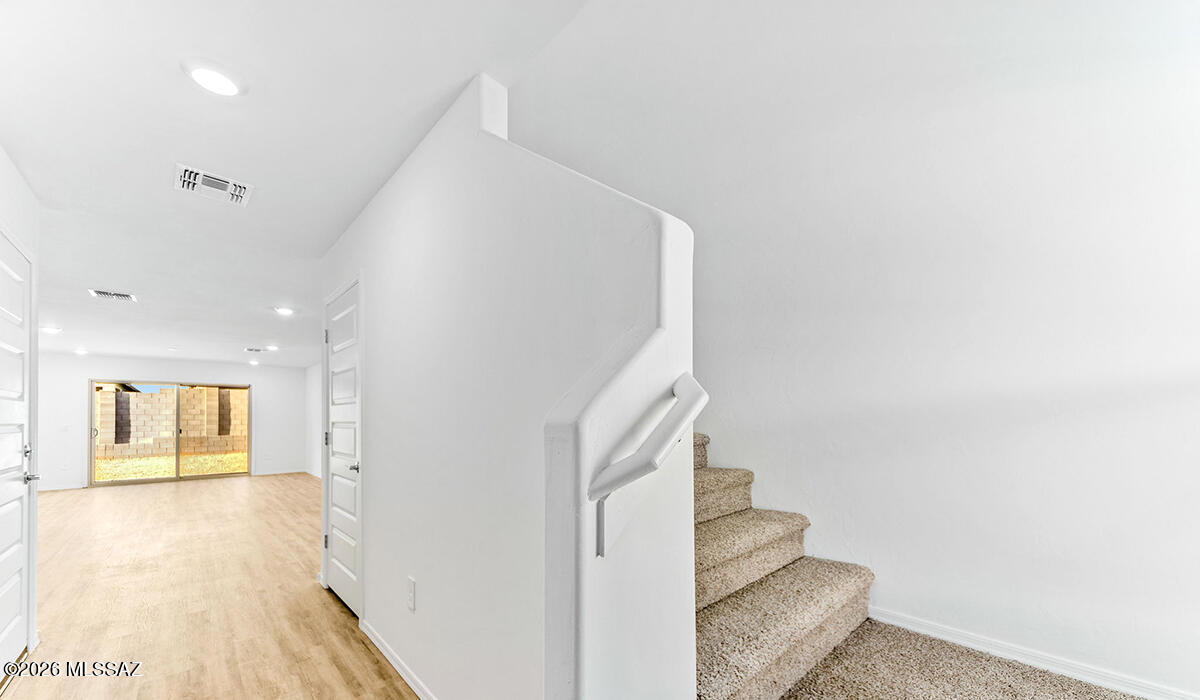 6203 E Campolina Trail