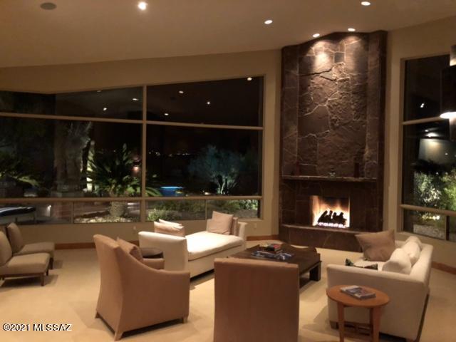 La Paloma Estates (1-35) - Residential Lease