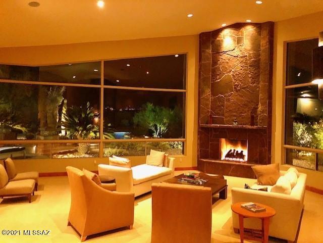 La Paloma Estates (1-35) - Residential Lease