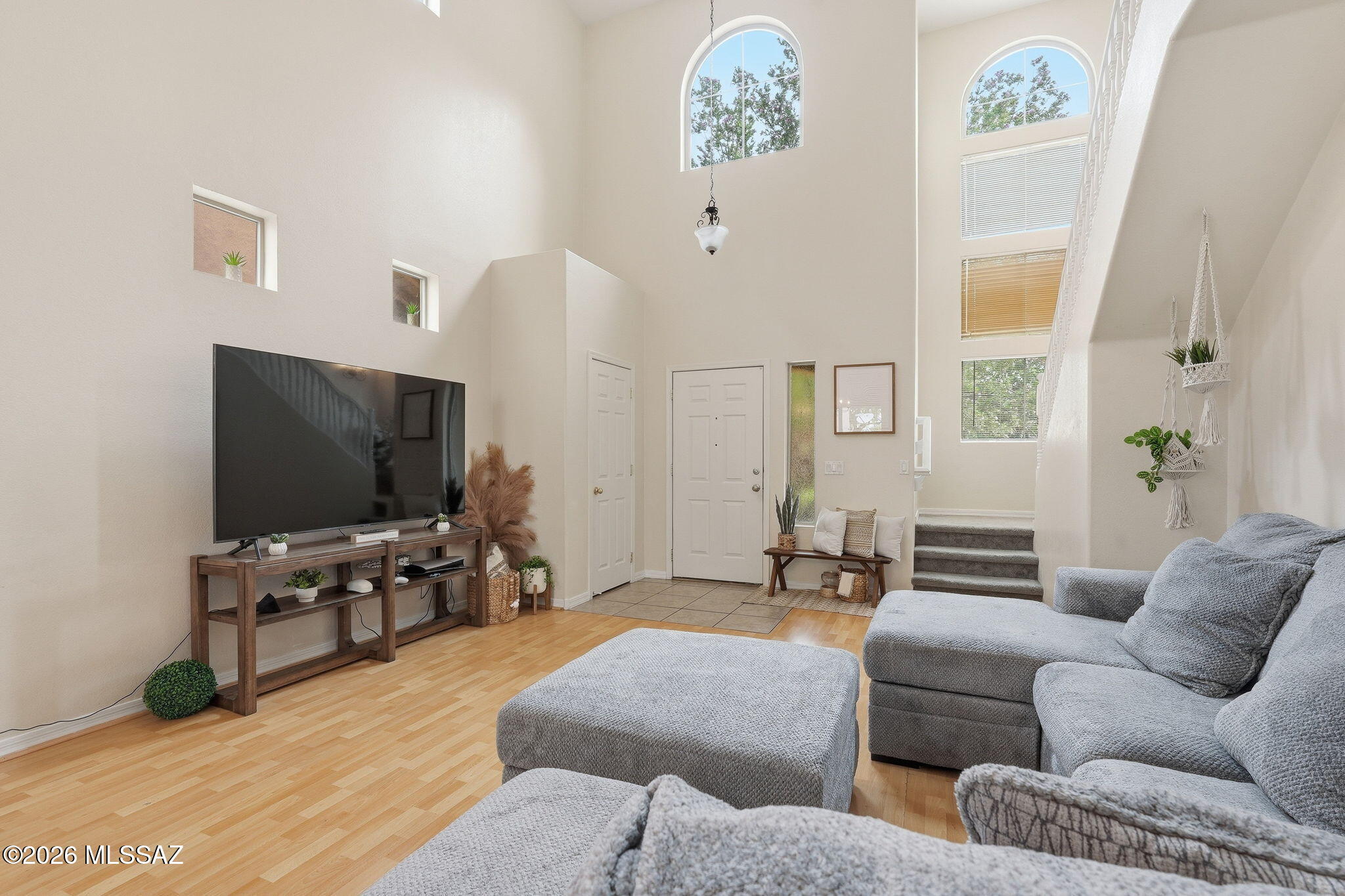 Presidio De Cancion (1-200) - Residential
