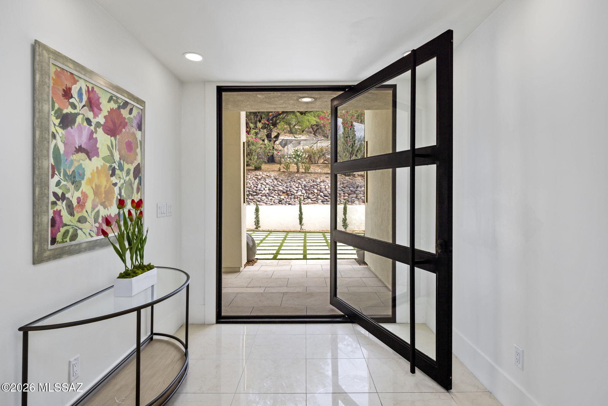 295 W Valle Del Oro Road