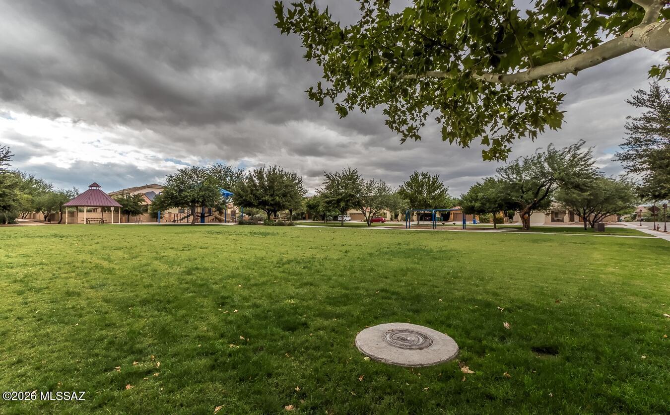 Entrada Del Rio - Residential