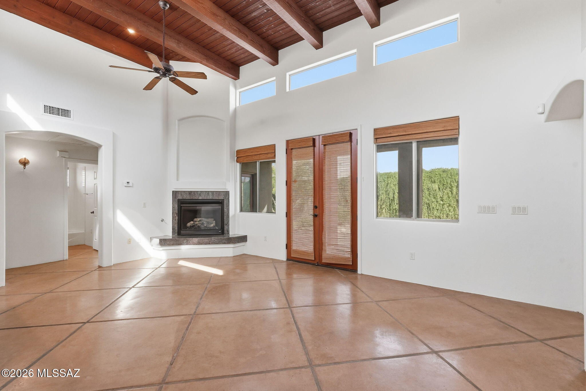 3753 N Placita Vergel
