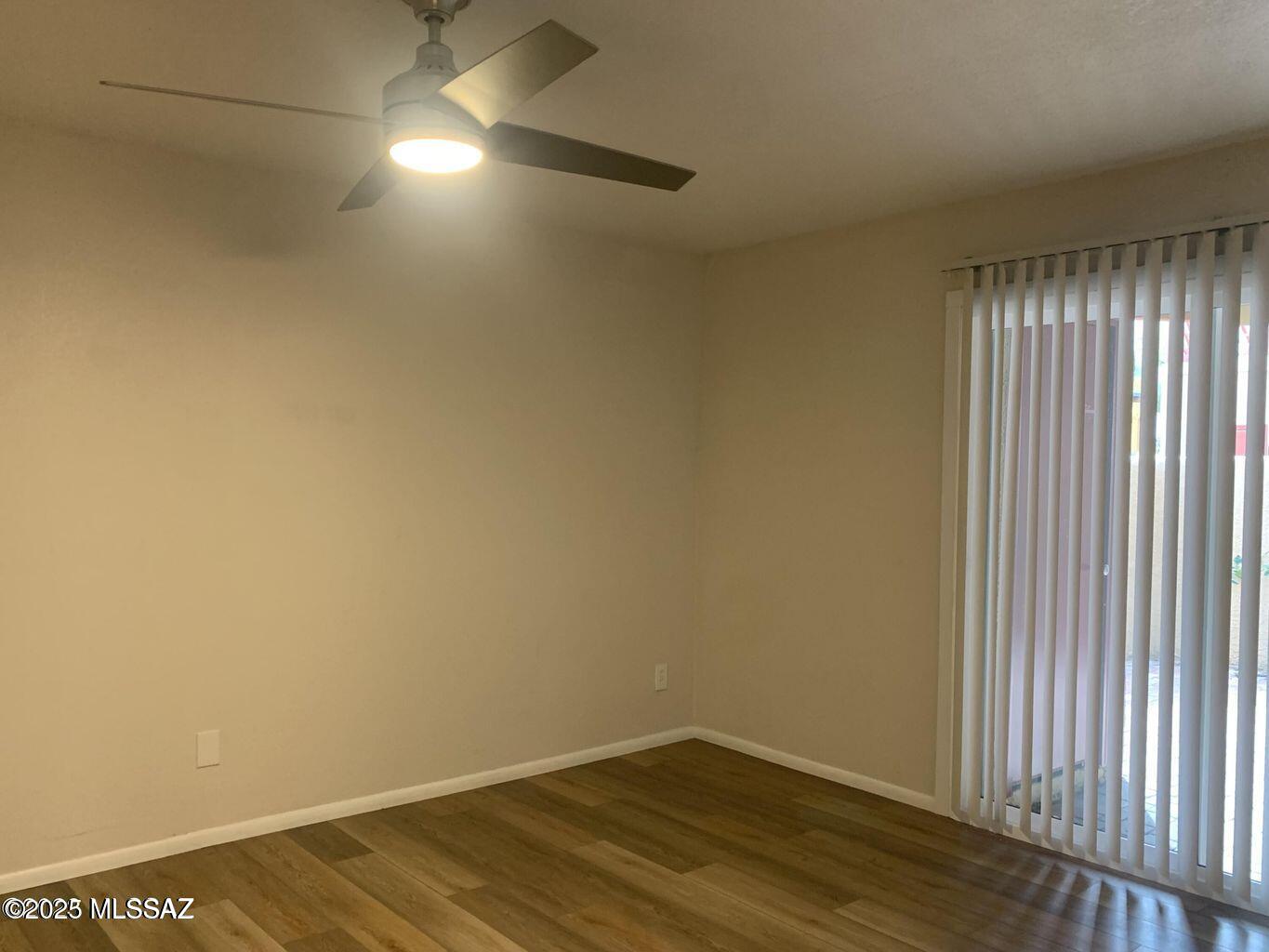 Reflections in the Catalina Condominium - Residential Lease