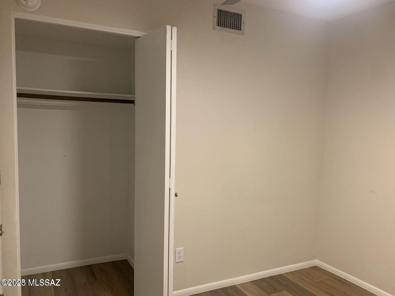 Reflections in the Catalina Condominium - Residential Lease
