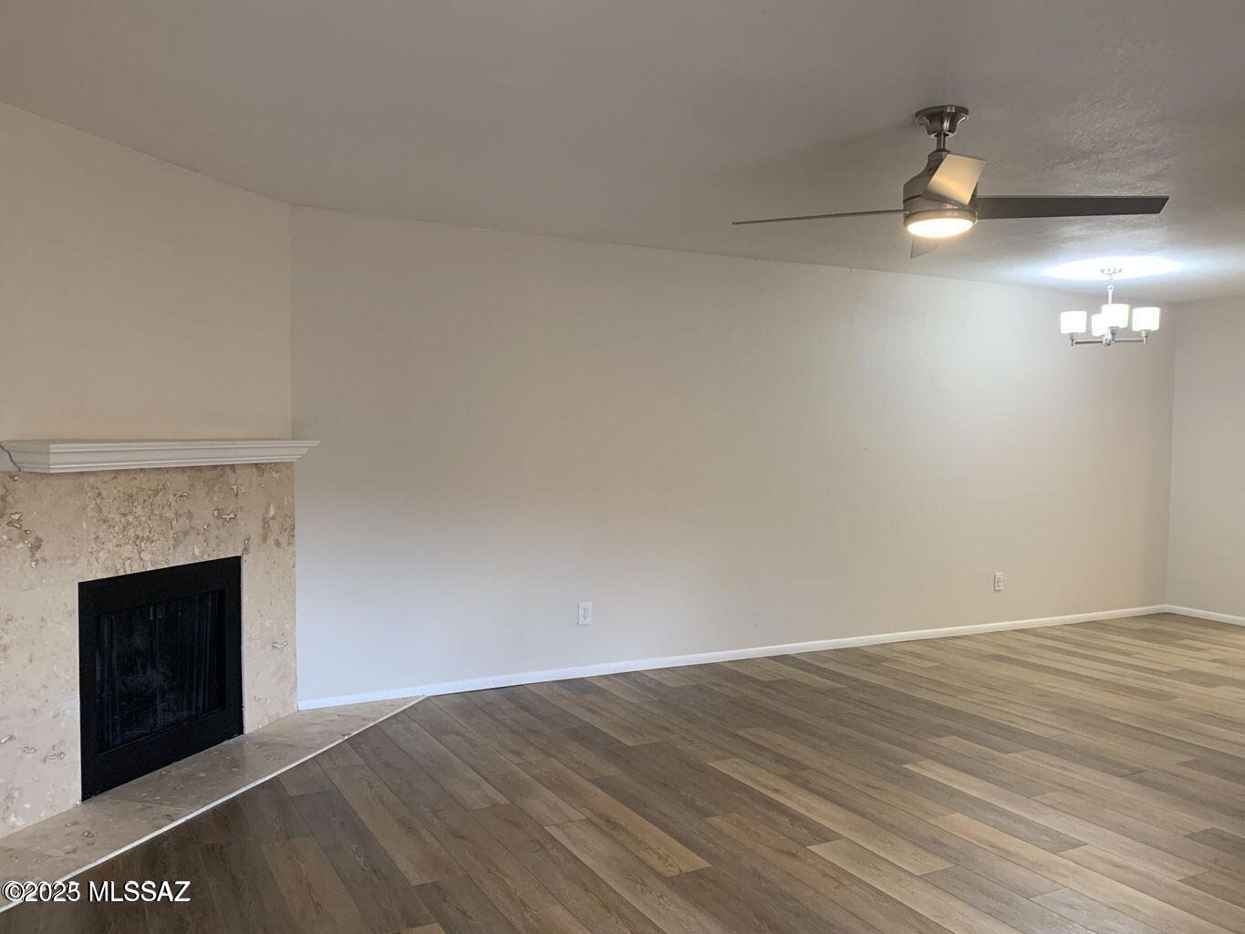 Reflections in the Catalina Condominium - Residential Lease