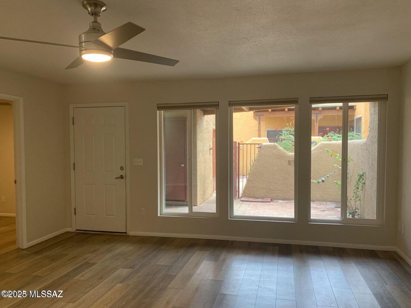 Reflections in the Catalina Condominium - Residential Lease