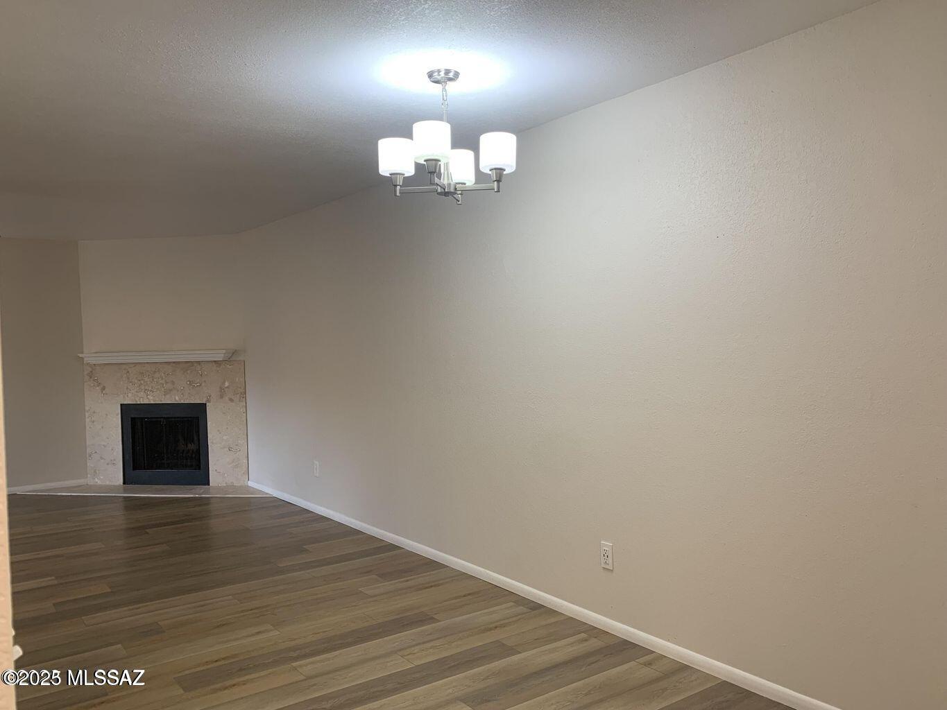 Reflections in the Catalina Condominium - Residential Lease