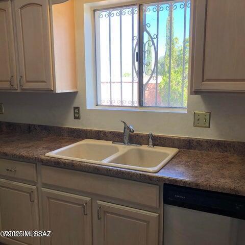 Rosewood Estates NO. 2 (1-34) - Residential Lease