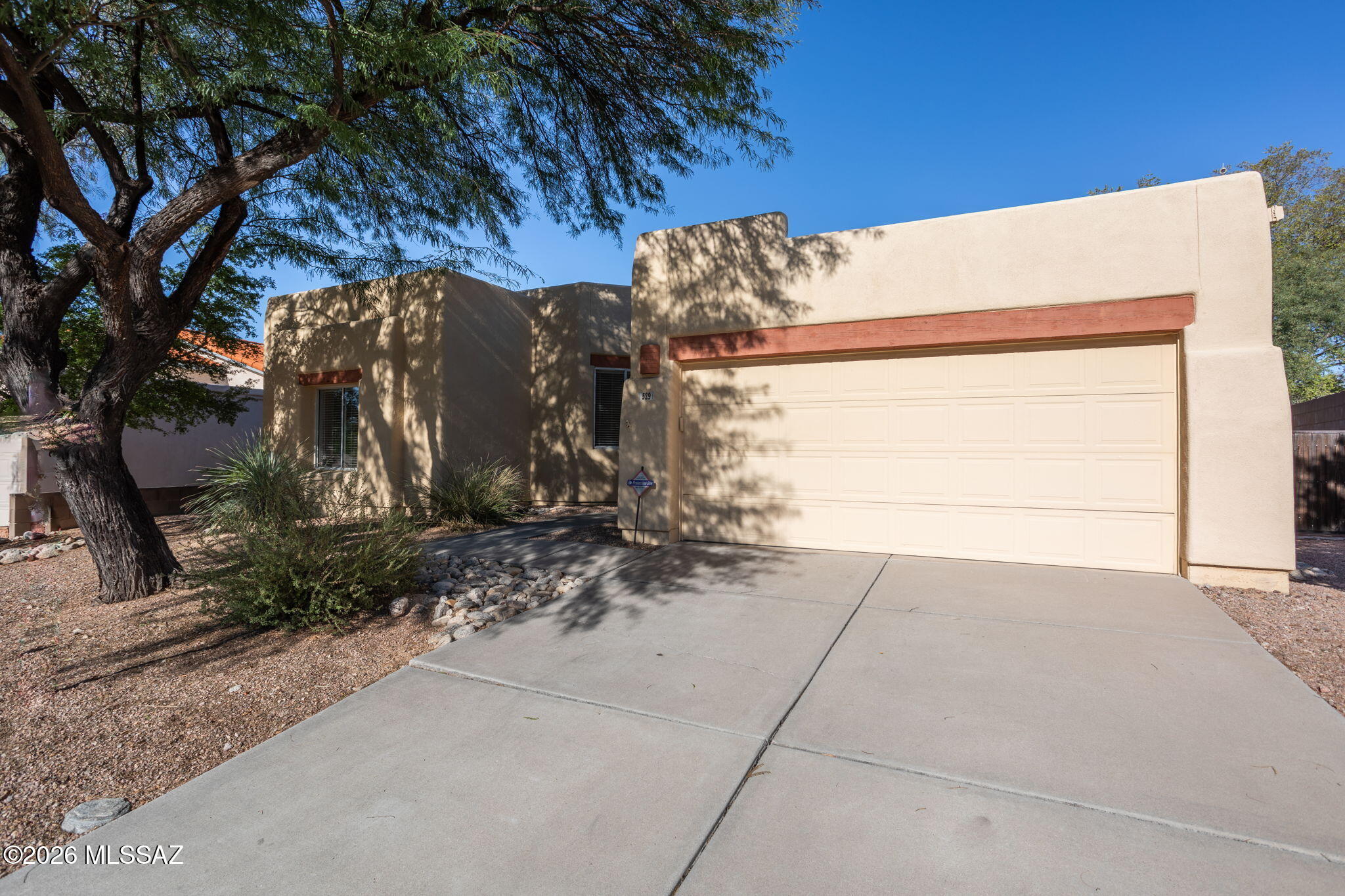 529 E Wagon Bluff Drive