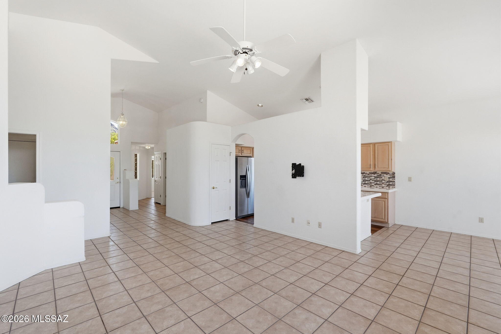 430 E Desert Golf Place