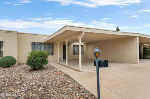 Photo of 1092 N Caribe Avenue, Tucson, AZ 85710 (MLS # 22604356)