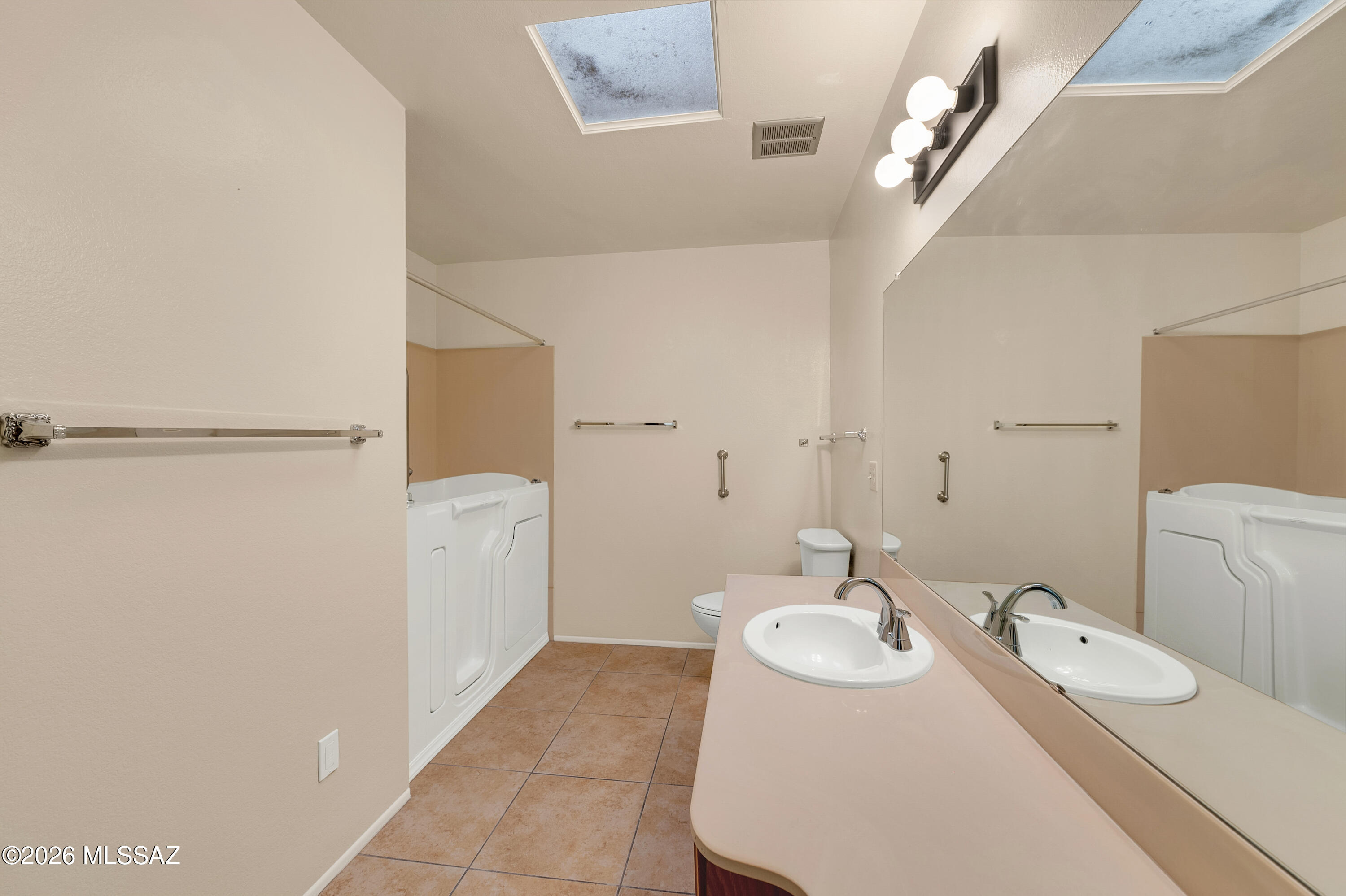 El Dorado Townhomes - Residential