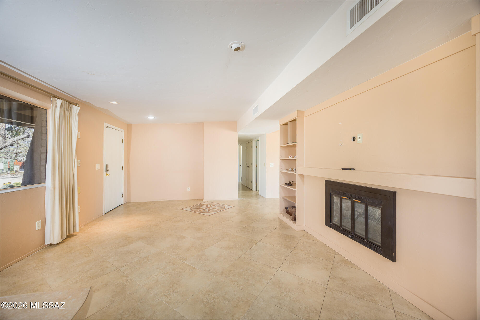 Tres Lomas (1-147) - Residential