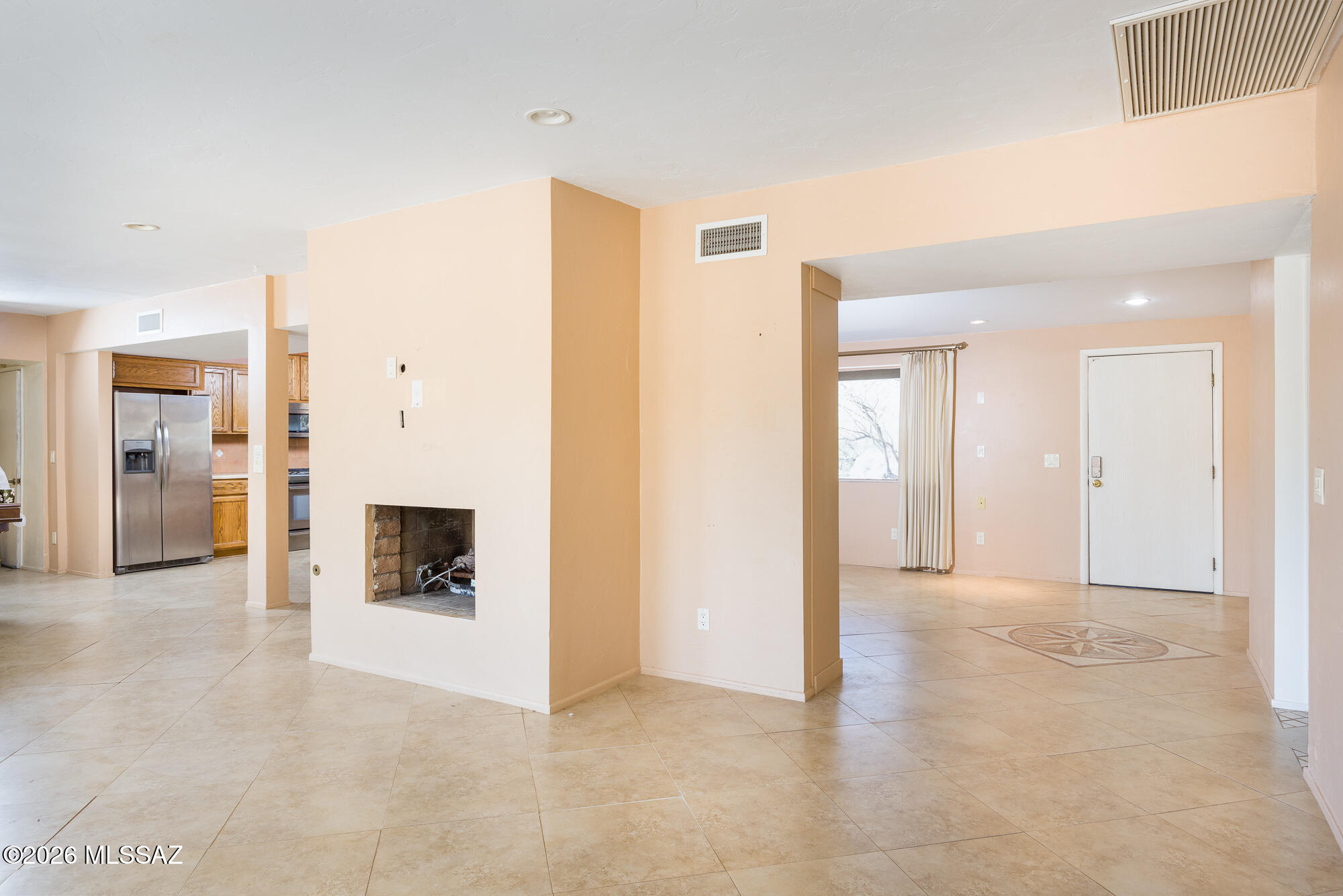 Tres Lomas (1-147) - Residential