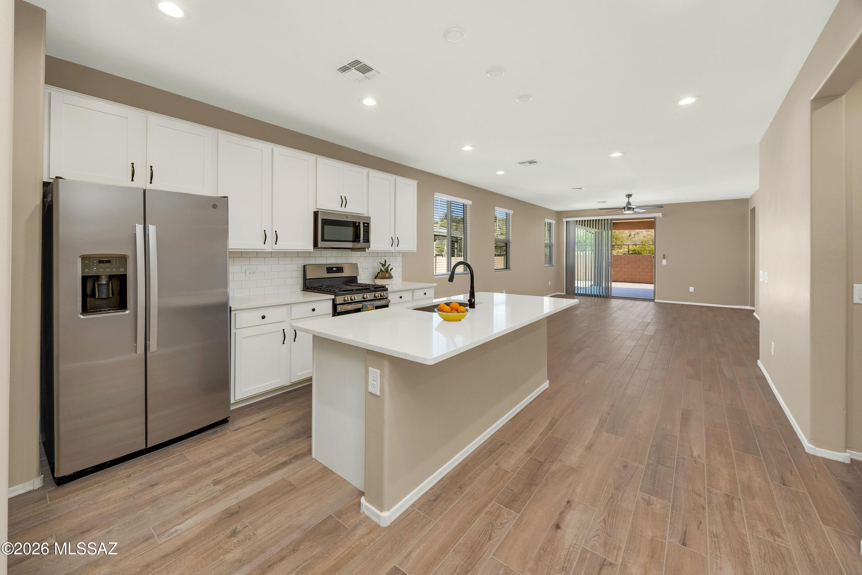 10185 S Rolling Water Drive