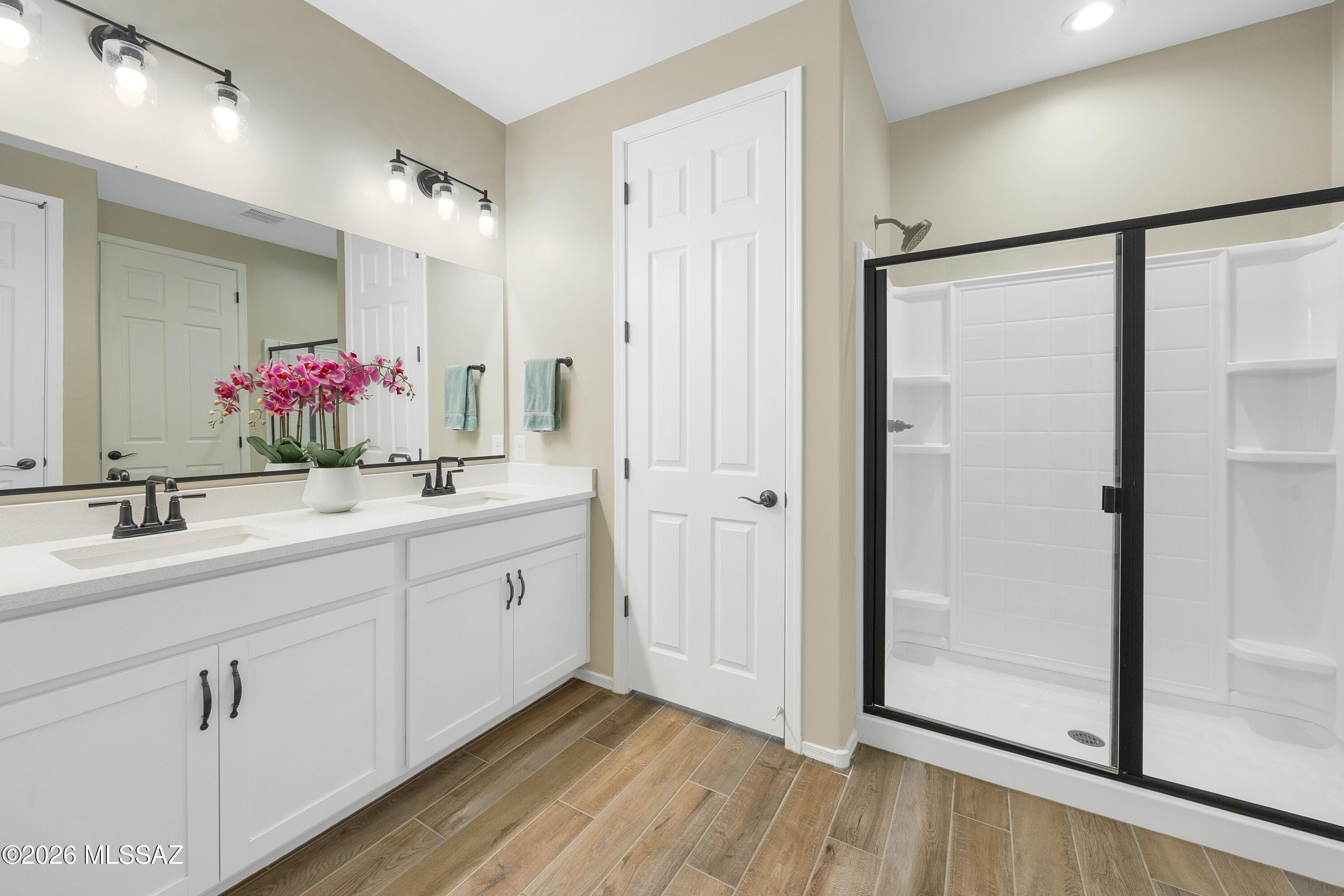 10185 S Rolling Water Drive