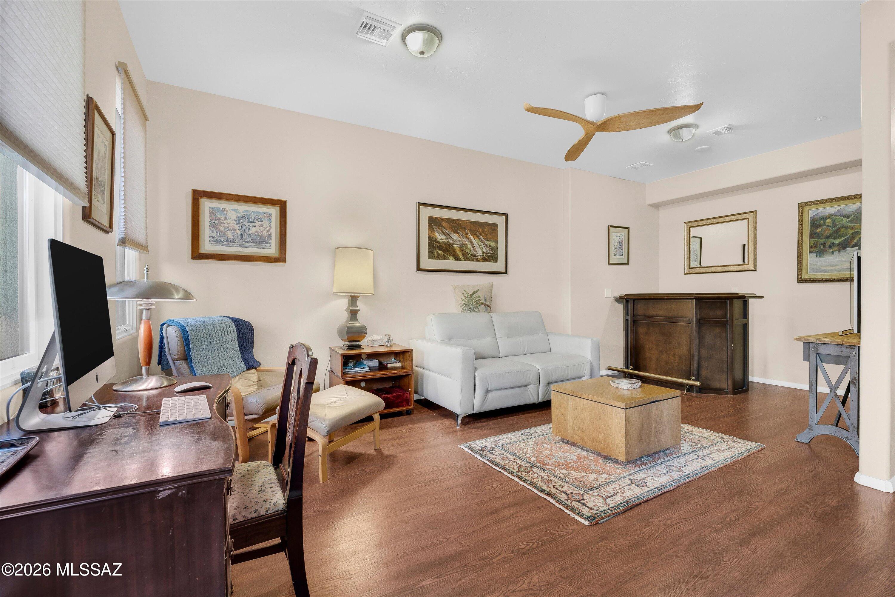 River Walk (1-140) - Residential