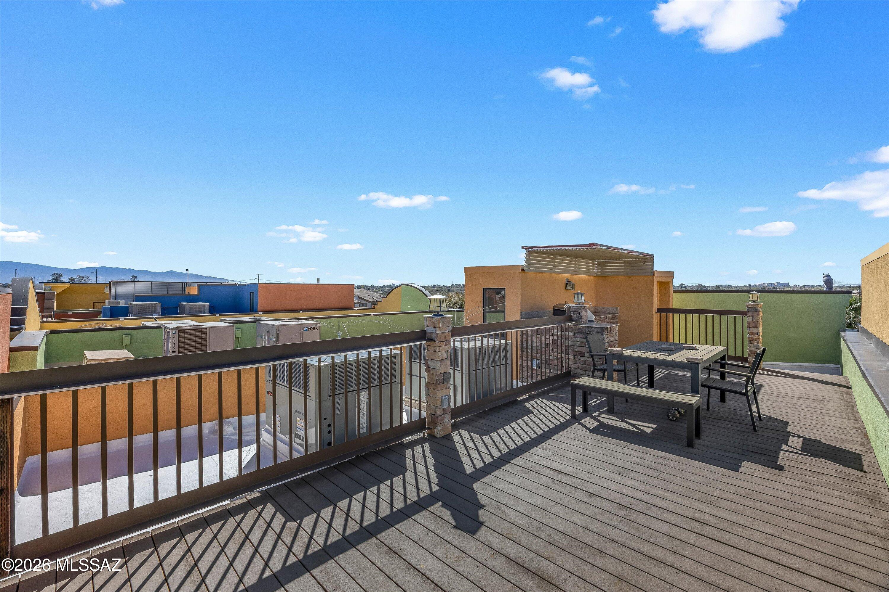 River Walk (1-140) - Residential