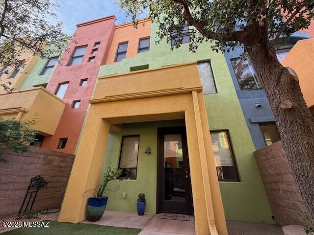 River Walk (1-140) - Residential