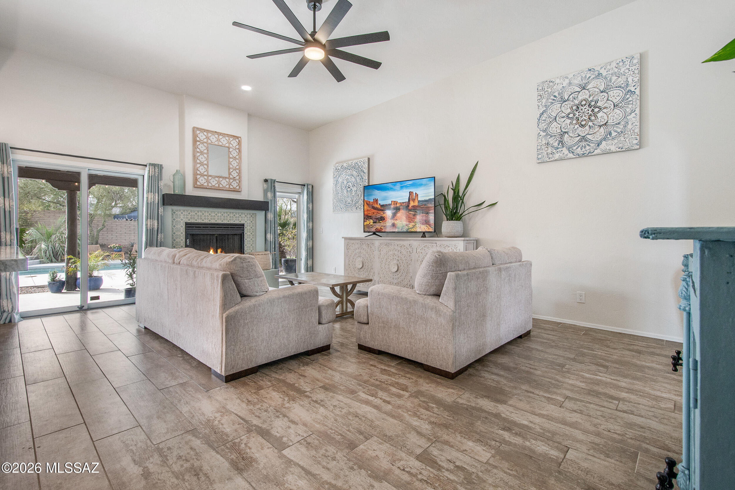 Sombrero Peak Estates (1-77) - Residential