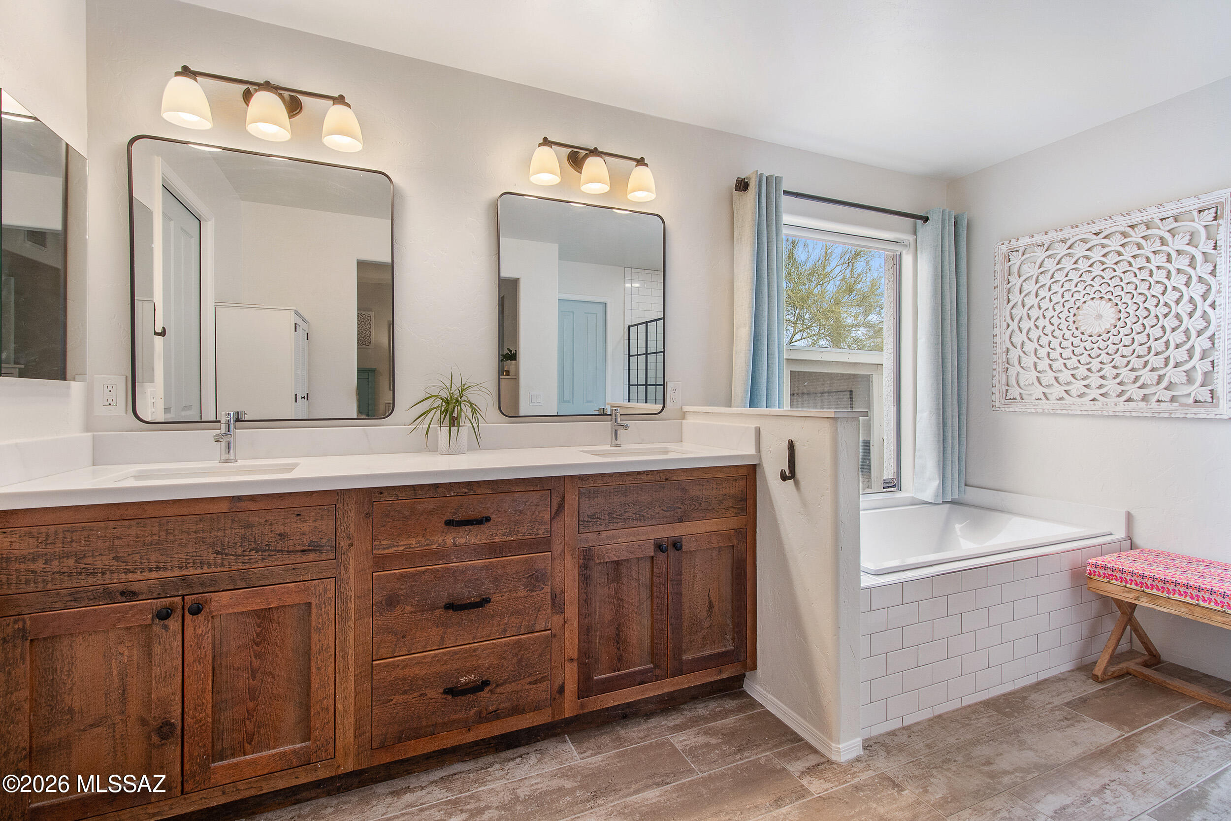 Sombrero Peak Estates (1-77) - Residential