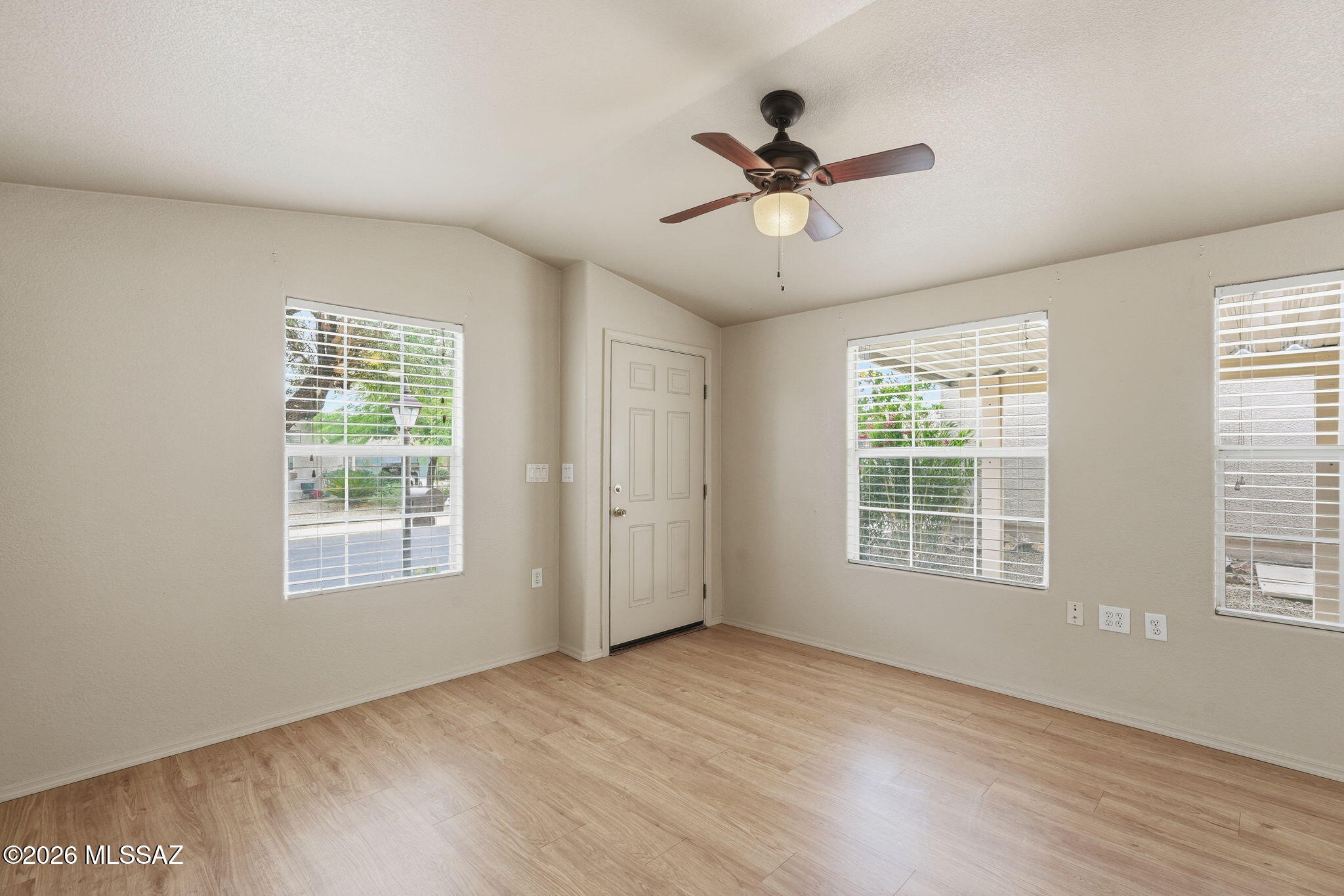 15922 S Avenida Canica