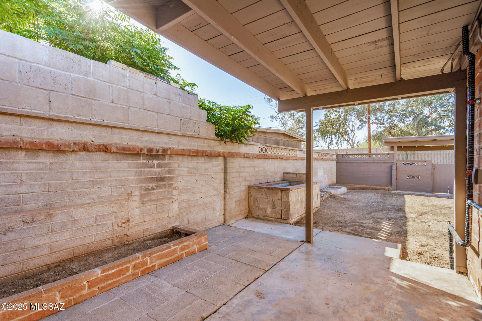 Parkway Terrace - Residential
