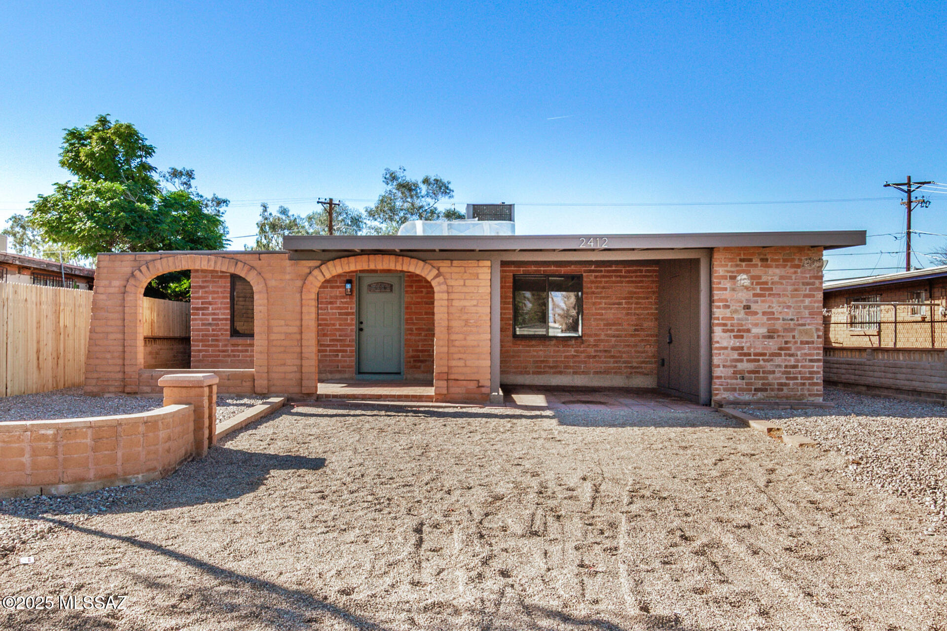 Parkway Terrace - Residential