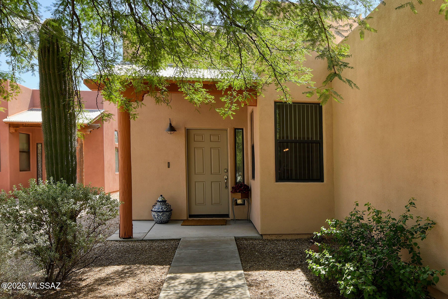845 W Placita Estrella Azul