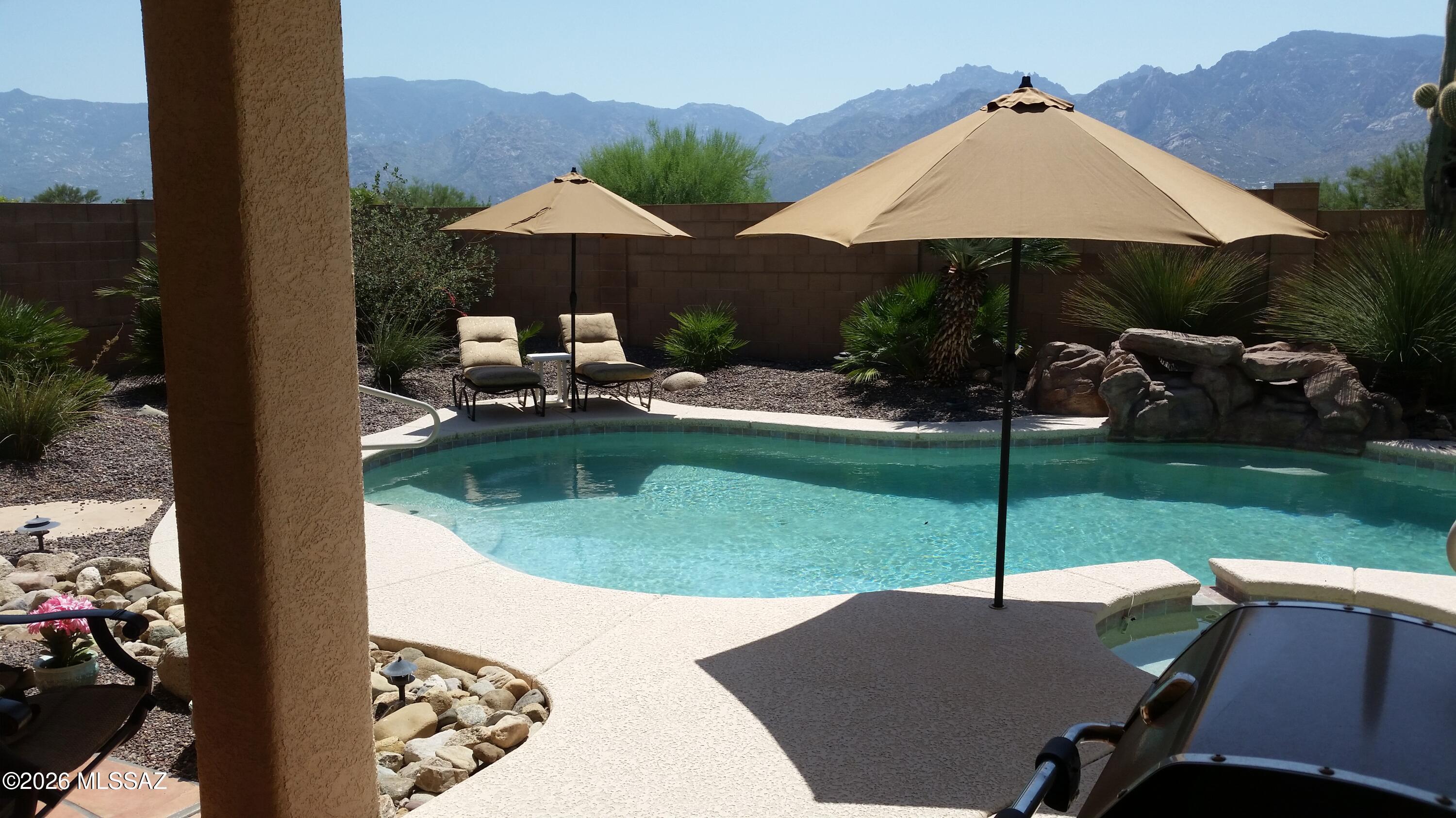 602 E Bridal Veil Falls Road