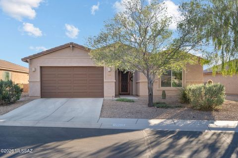Photo of 12451 N Sandby Green Drive, Marana, AZ 85653 (MLS # 22608100)