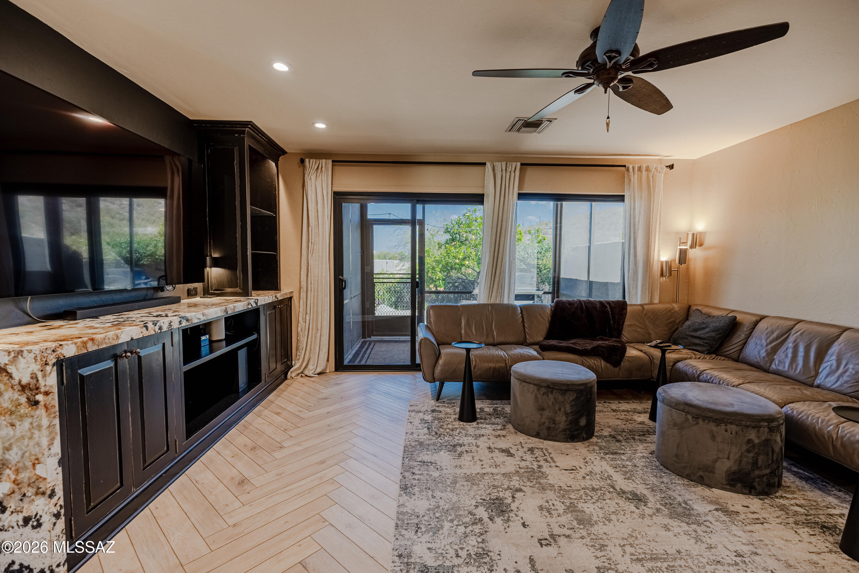 Deer Run (1-63) - Residential