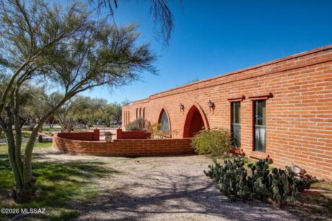 Photo of 710 W Burton Drive, Tucson, AZ 85704 (MLS # 22603515)