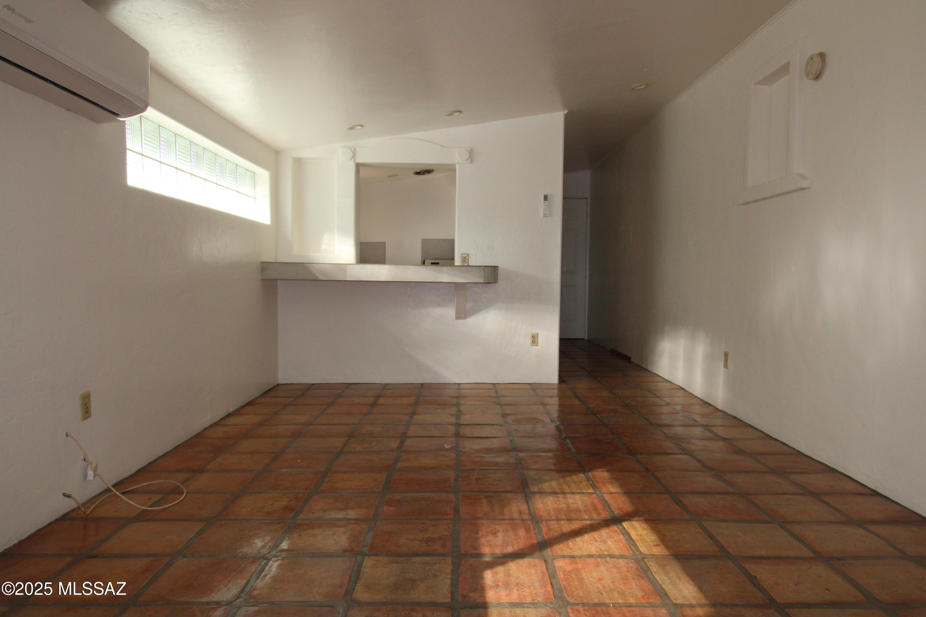 1521 N Winstel Boulevard