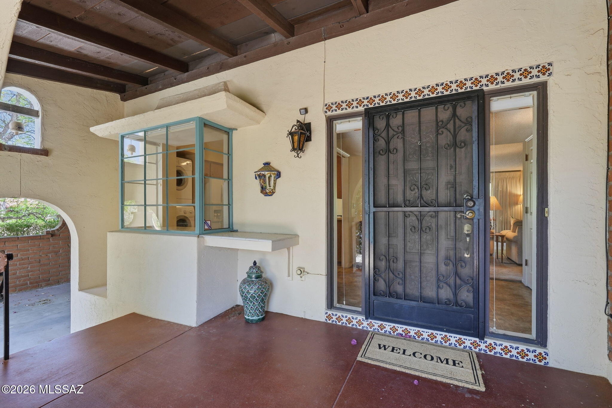 2701 E Avenida De Posada