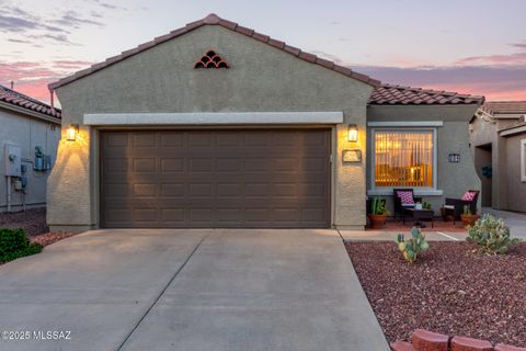 Photo of 204 W Calle Media Luz, Sahuarita, AZ 85629 (MLS # 22605161)
