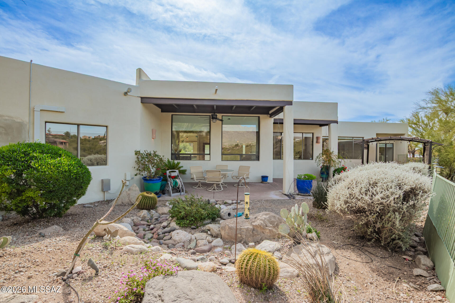 Las Alturas (1-167) - Residential
